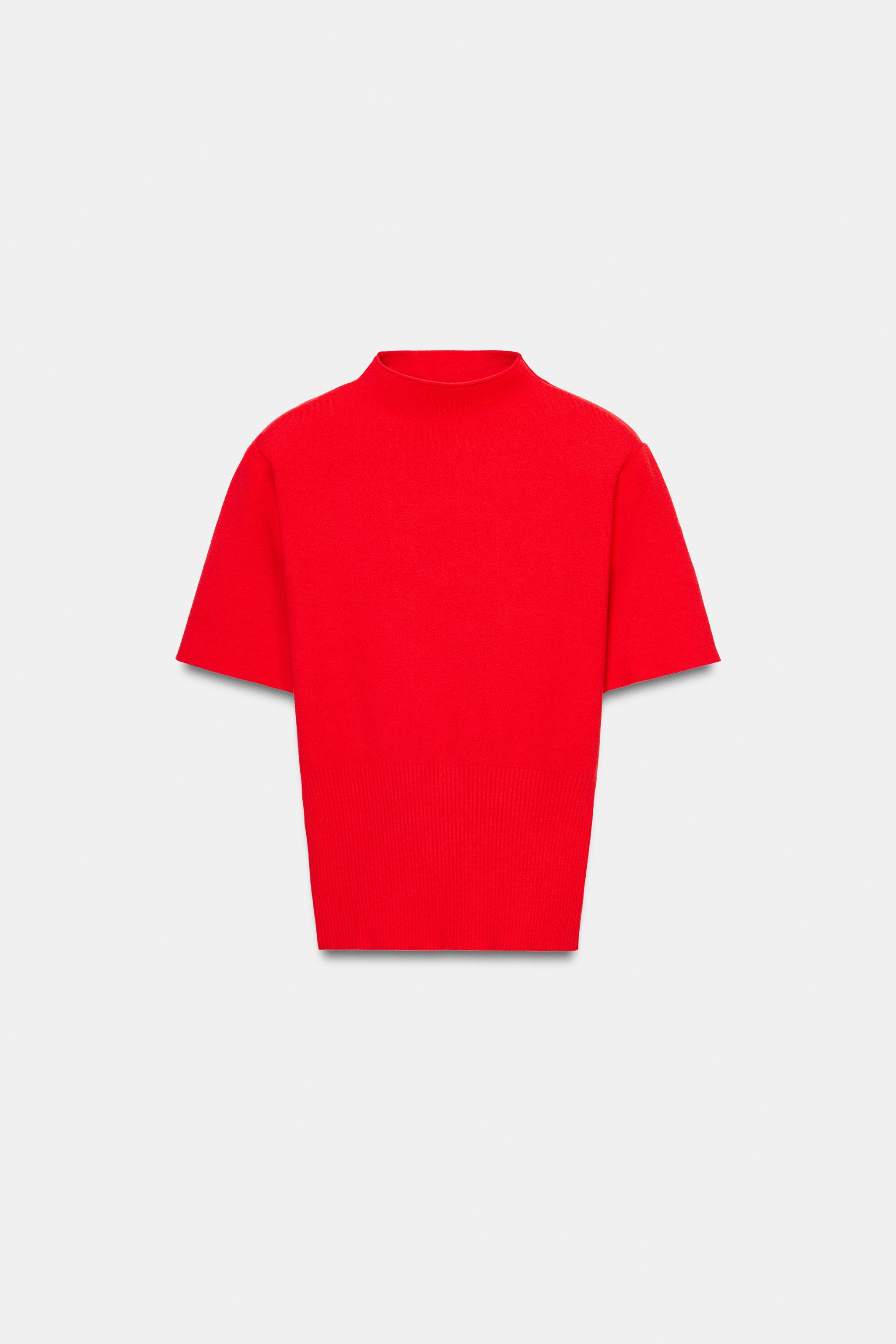 TOP EN MAILLE AVEC ÉPAULETTES